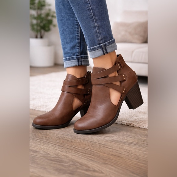 Brown Ankle Boots - Picture 2 of 7